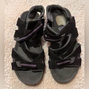 Dr. Scholl’s Naveen lll suede leather strap sandals black purple 8 hike camp